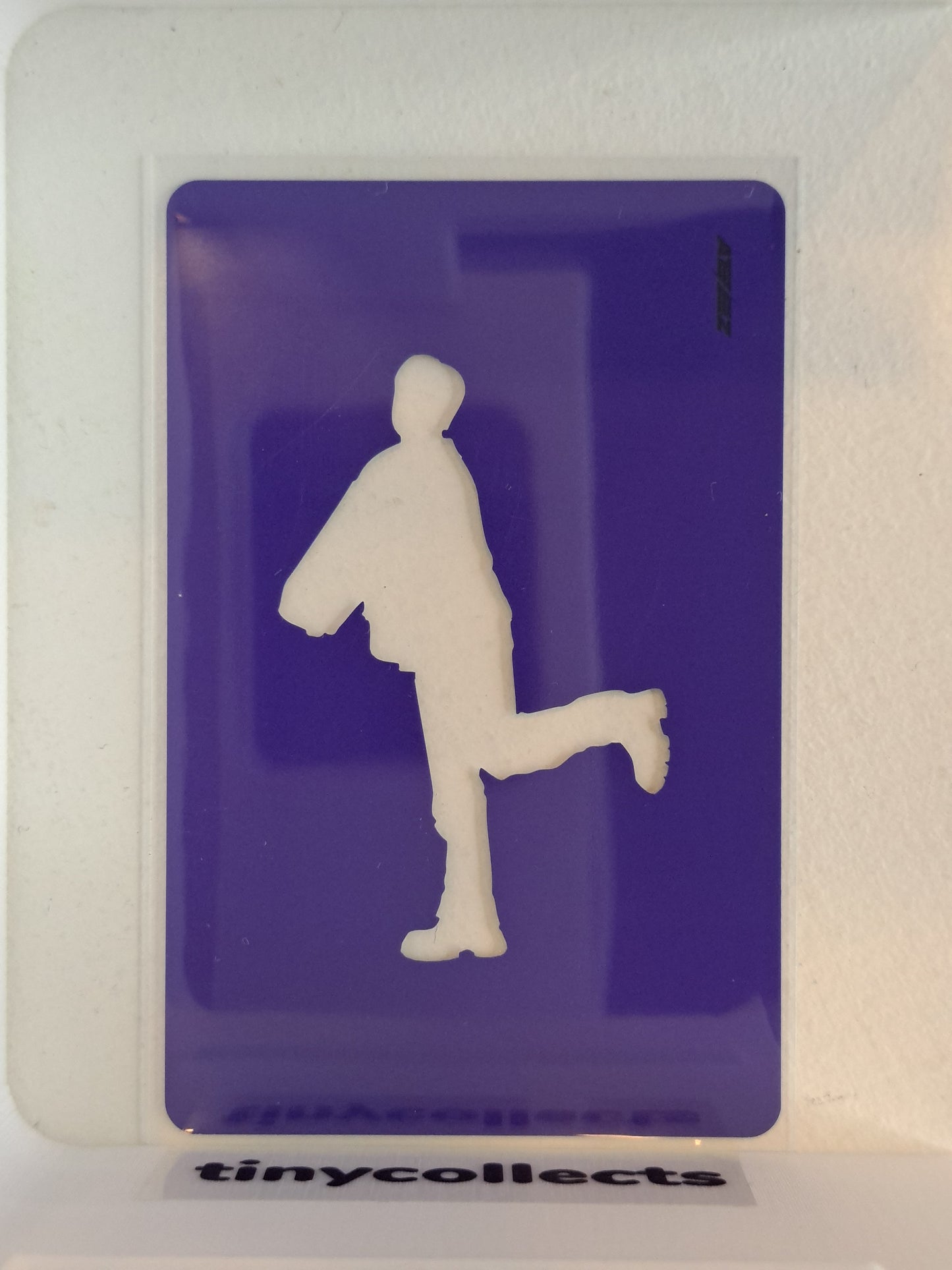 Jongho Album incl. D ver. action card The World Ep. 2: Outlaw