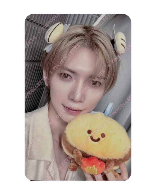 Yeosang NY Music Lucky Draw 1.1 Honeybee ver. Golden Hour part 5 ATEEZ