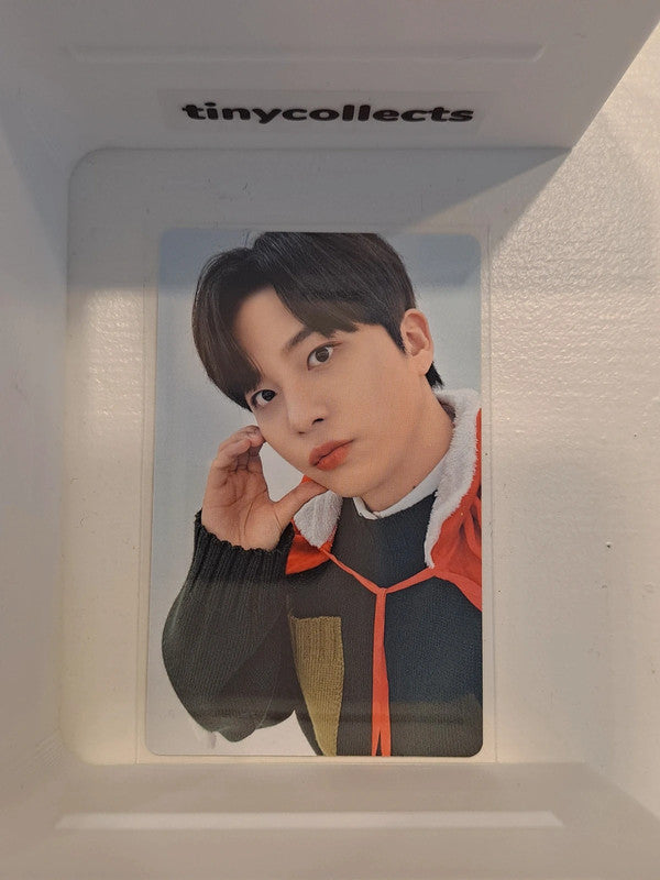 Jongho Christmas 2023 photocard KAURA WORLD X ATEEZ
