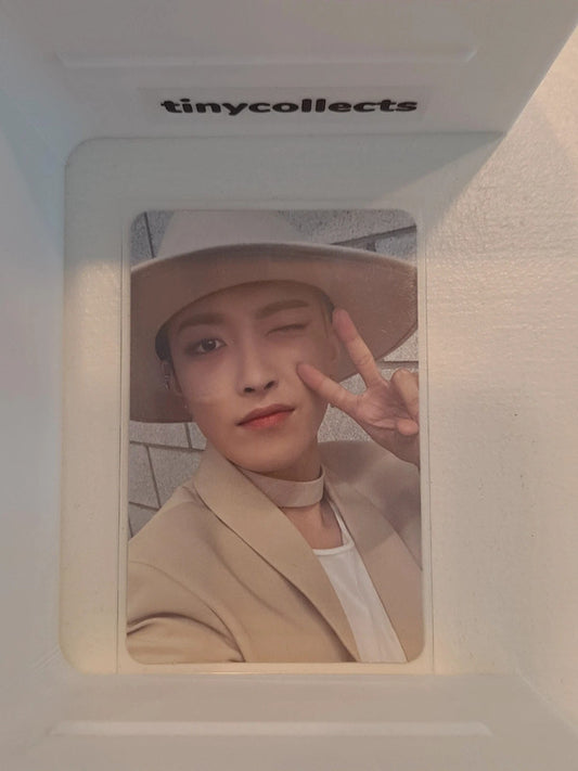 Hongjoong Synnara 2.0 pob The World Ep 1: Movement ATEEZ