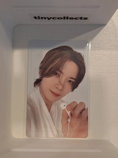 Yeosang Trading card 2 In Your Fantasy tour merch