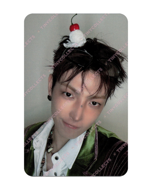 Hongjoong NY Music 1.0 Cherry Cake ver. POB Golden Hour part 5 ATEEZ