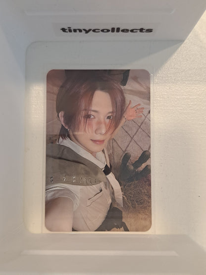 Yeosang trading card 2 Aniteez in Treasure ATEEZ