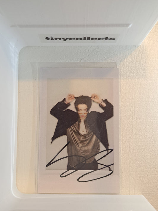 Mingi OffiK cafe/Apple Music polaroid Golden Hour part 3