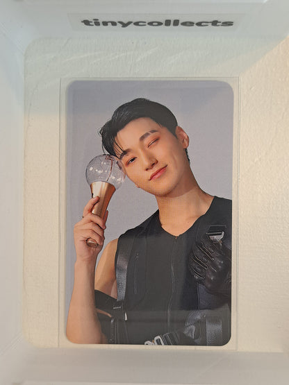 San Break the Wall in Seoul tour ATINY Zone ATEEZ