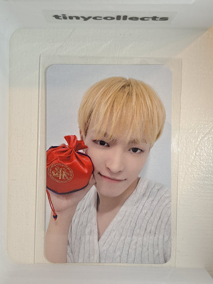 Hongjoong Minirecord 4.0 The World Ep. Fin: Will ATEEZ
