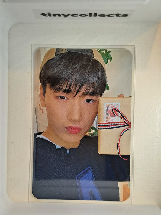 San Atiny Room pop-up trading card 4 ATEEZ