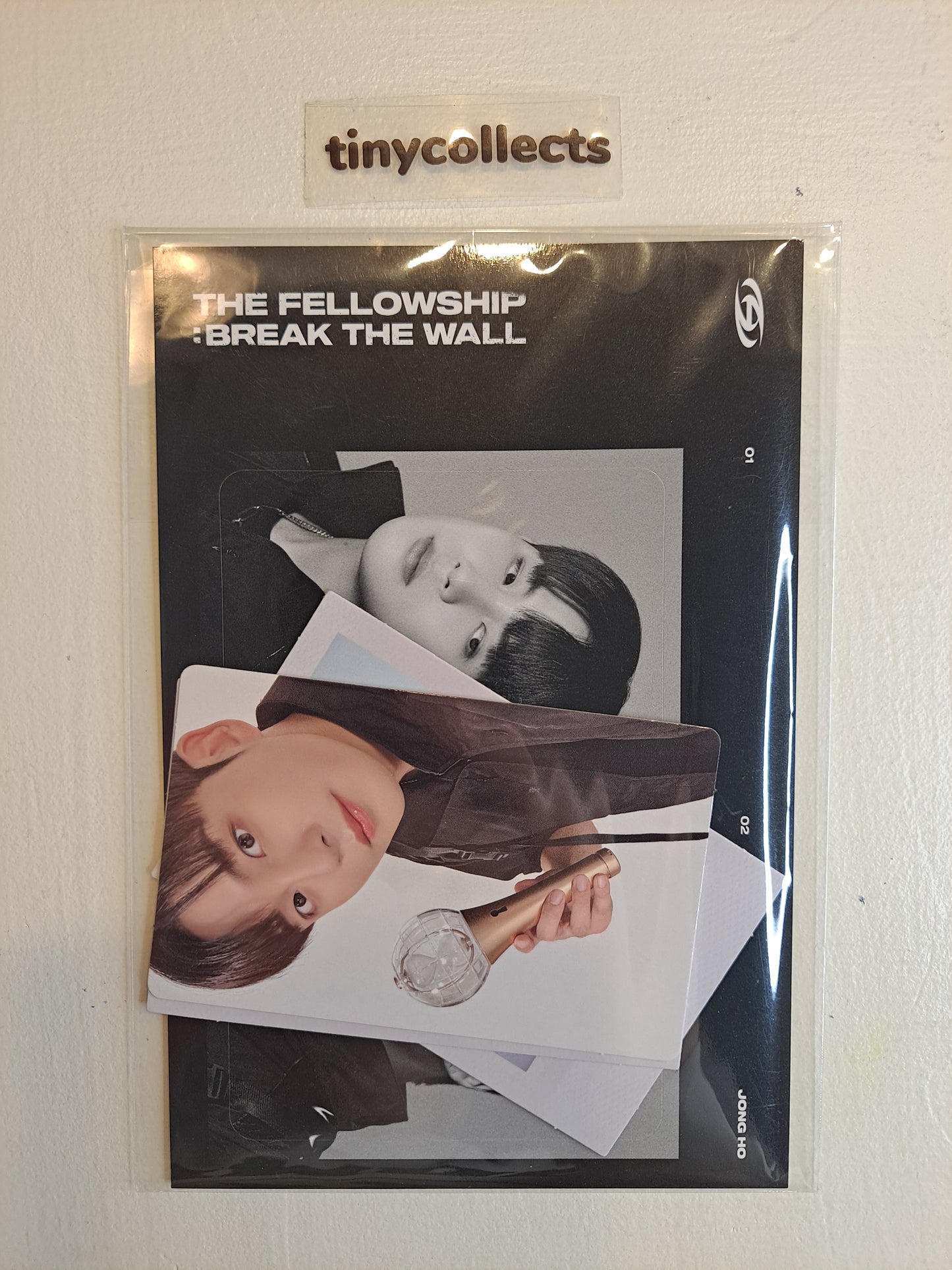 Jongho Photo Set Break The Wall tour merch ATEEZ