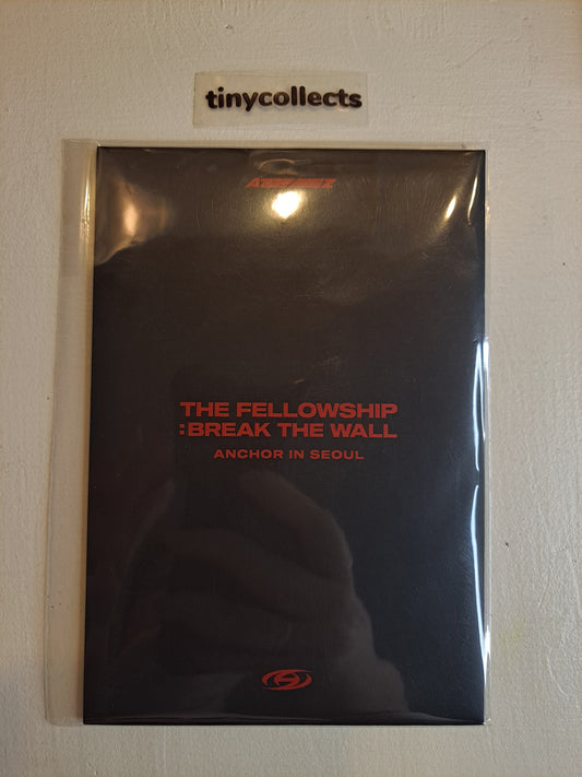 Wooyoung Photo Set Break The Wall - Anchor tour merch ATEEZ