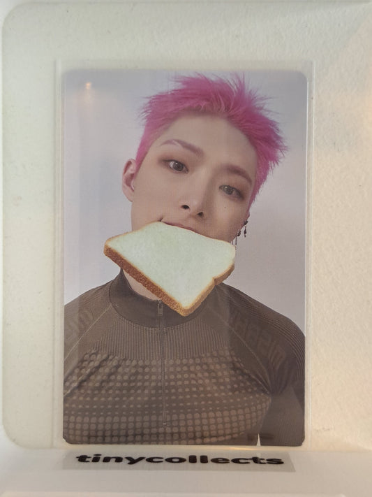 Mingi Album incl. Z ver. 1 The World Ep. 2: Outlaw