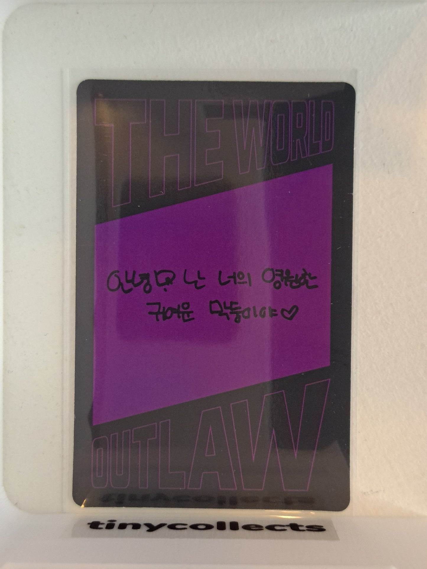 Jongho Album incl. Z ver. 3 The World Ep. 2: Outlaw