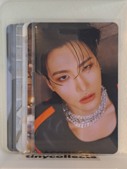 Seonghwa Platform incl. Image card full set The World Ep. 2: Outlaw