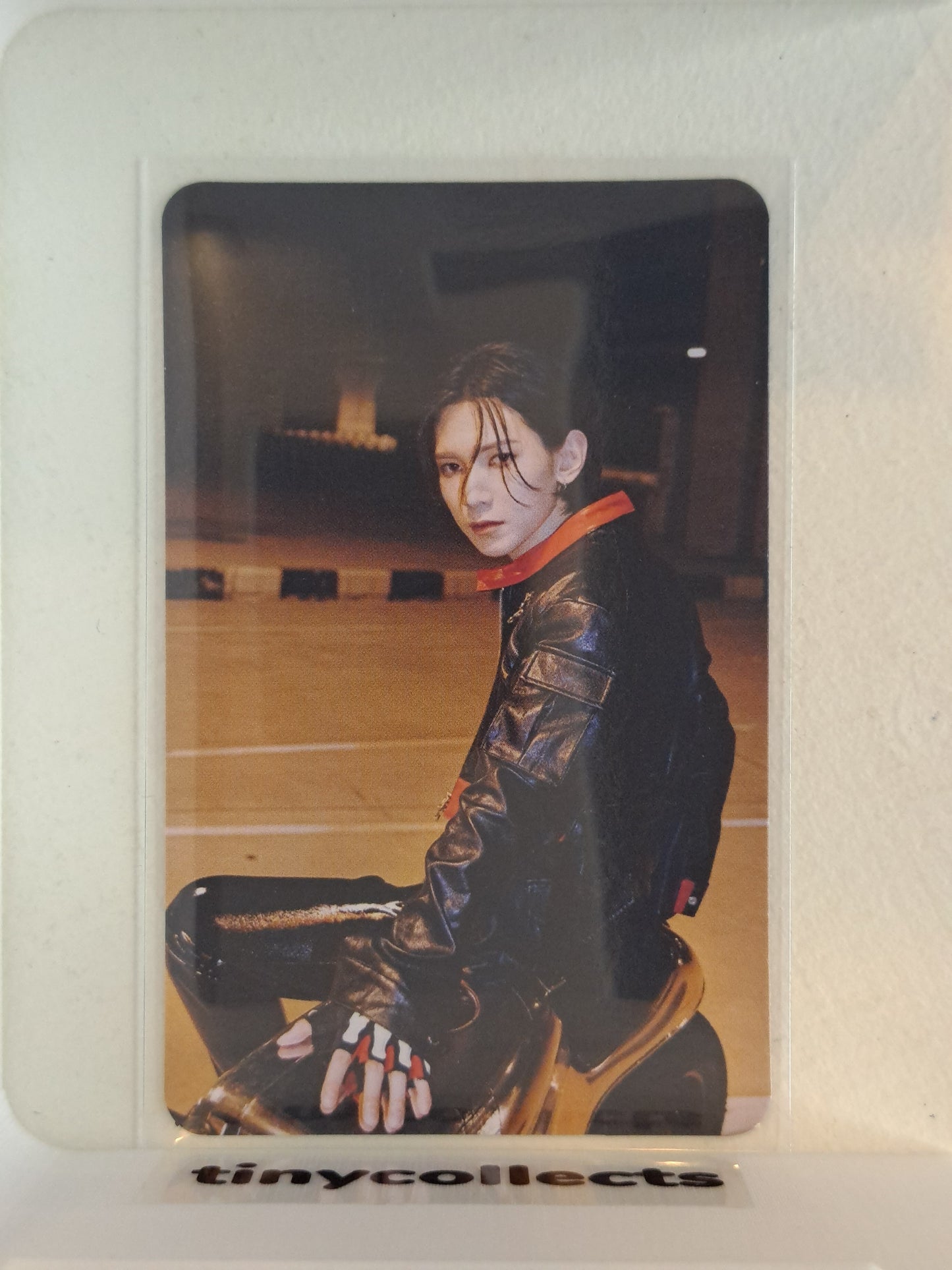 Yeosang Platform incl. Image card full set The World Ep. 2: Outlaw