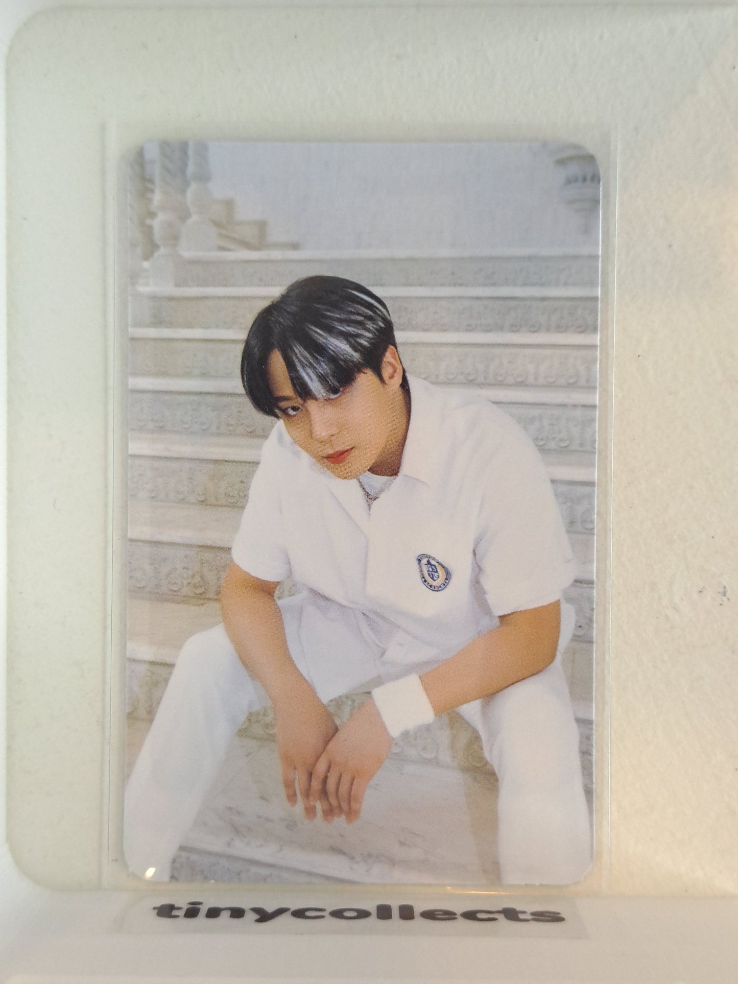 Jongho Platform incl. Image card full set The World Ep. 2: Outlaw