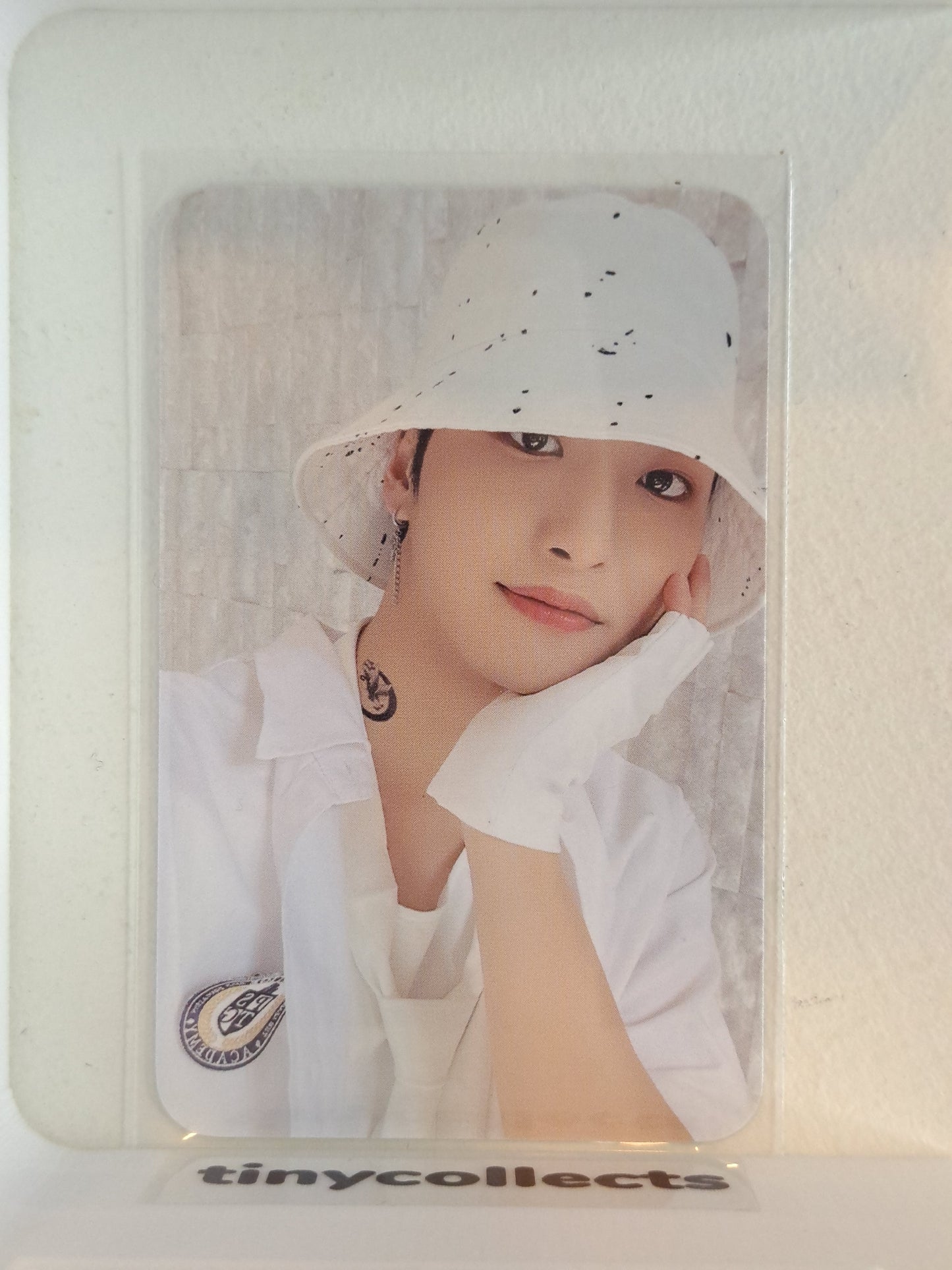 Seonghwa Platform incl. photocard 3 ver. 1 The World Ep. 2: Outlaw