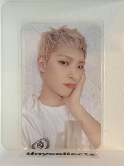 Mingi Platform incl. photocard 3 ver. 1 The World Ep. 2: Outlaw