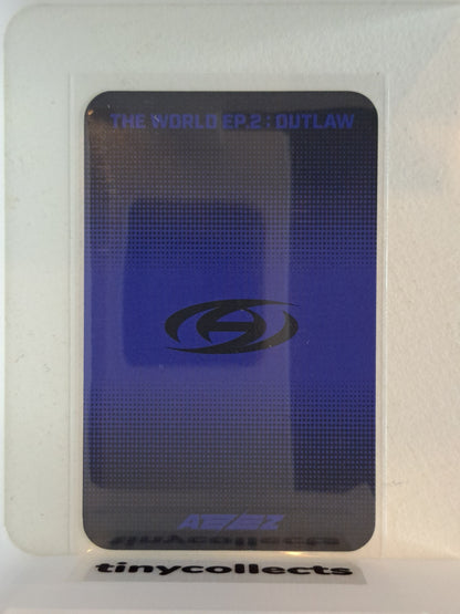 Wooyoung Platform incl. photocard 2 ver. 2 The World Ep. 2: Outlaw