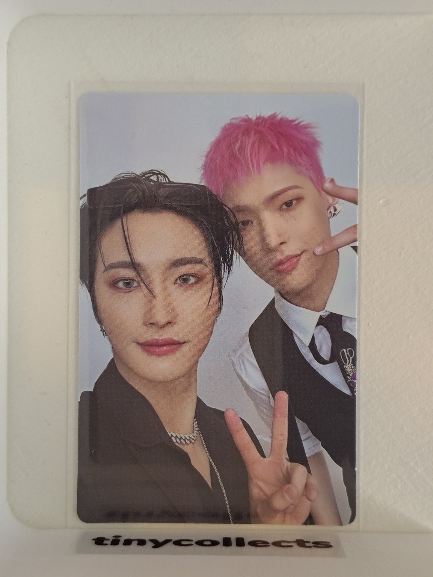 Seonghwa Mingi Album incl. D ver. 3 unit 2 The World Ep. 2: Outlaw