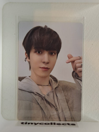 Yunho Album incl. Golden Hour ver. A Golden Hour part 1