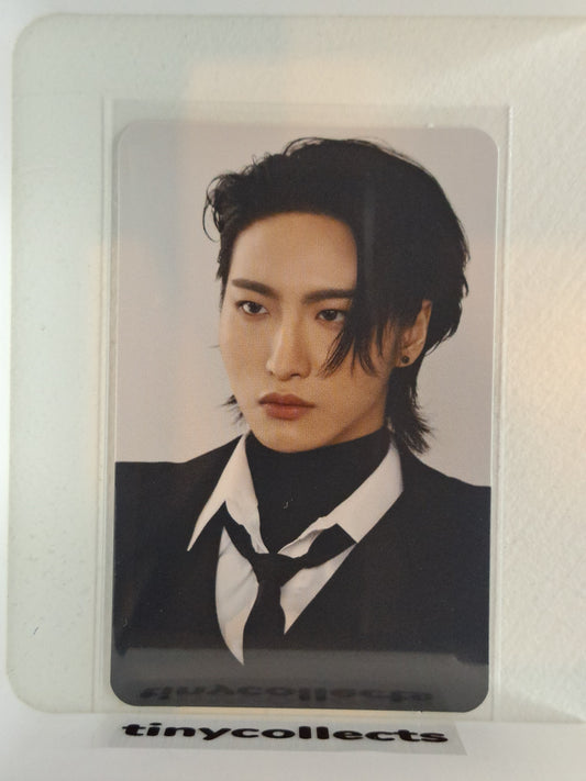 Seonghwa Soundwave MD Photocard Holder incl. Golden Hour part 1
