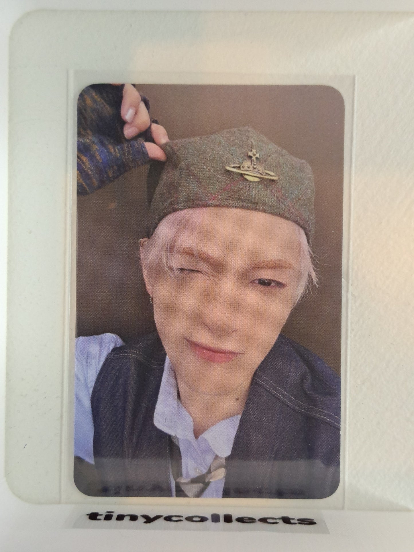 Hongjoong Soundwave MD Photo & Scratch card set Z incl. Golden Hour part 1