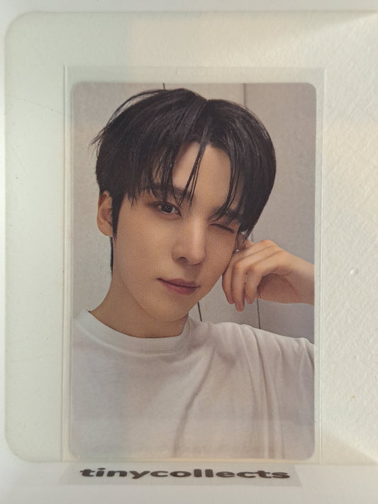 Yunho Poca incl. Photocard ver. 1 Golden Hour part 3