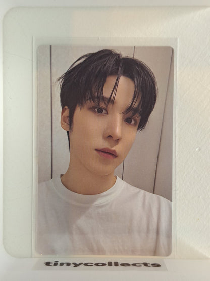 Yunho Poca incl. Photocard ver. 2 Golden Hour part 3