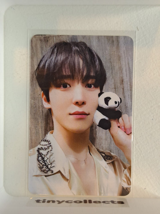 Yunho Hellolive 2.0 pob Golden Hour Part 1 ATEEZ