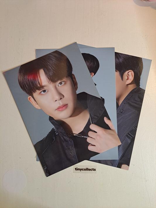 Jongho Poster set The Fellowship: Break the Wall Tour MD ATEEZ
