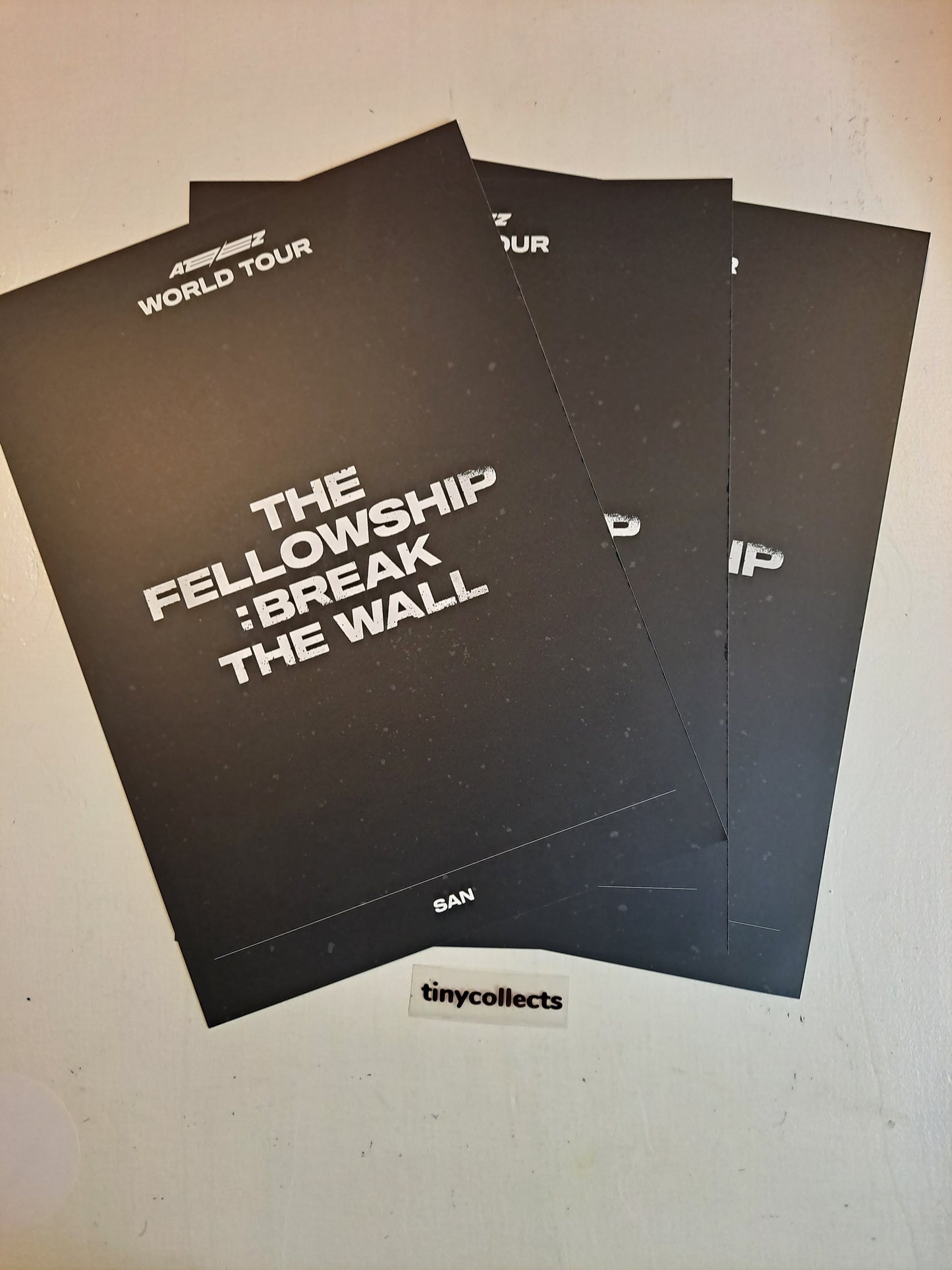 San Poster set The Fellowship: Break the Wall Tour MD ATEEZ