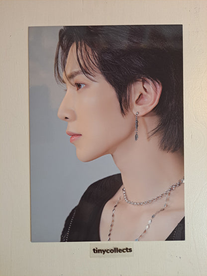 Yeosang Poster set The Fellowship: Break the Wall Tour MD ATEEZ