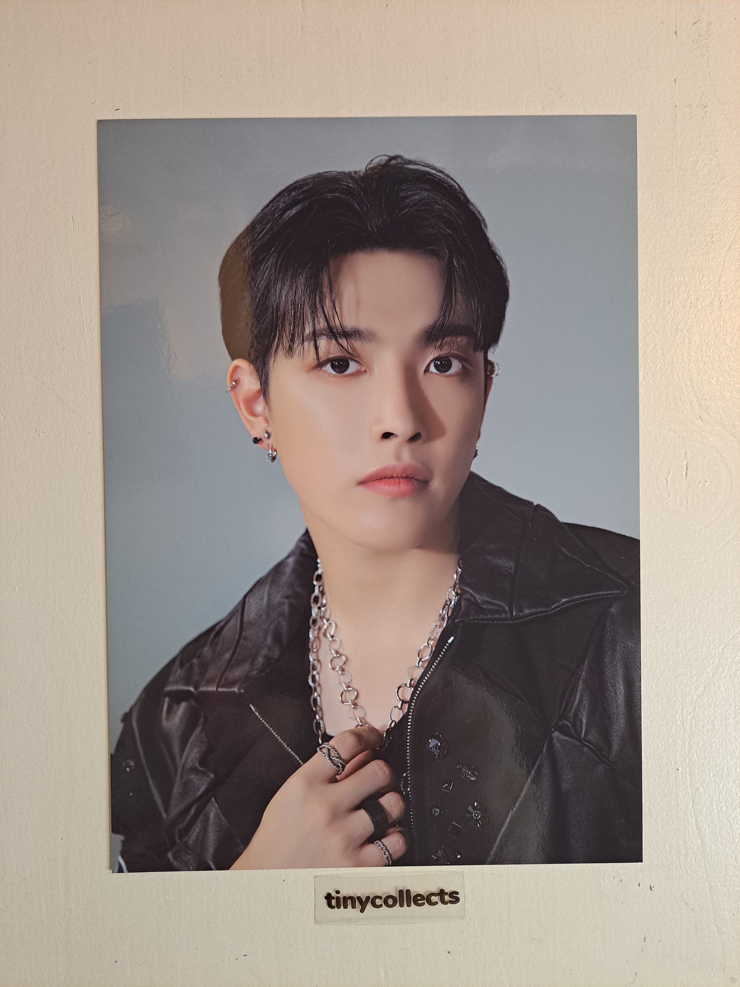 Hongjoong Poster set The Fellowship: Break the Wall Tour MD ATEEZ
