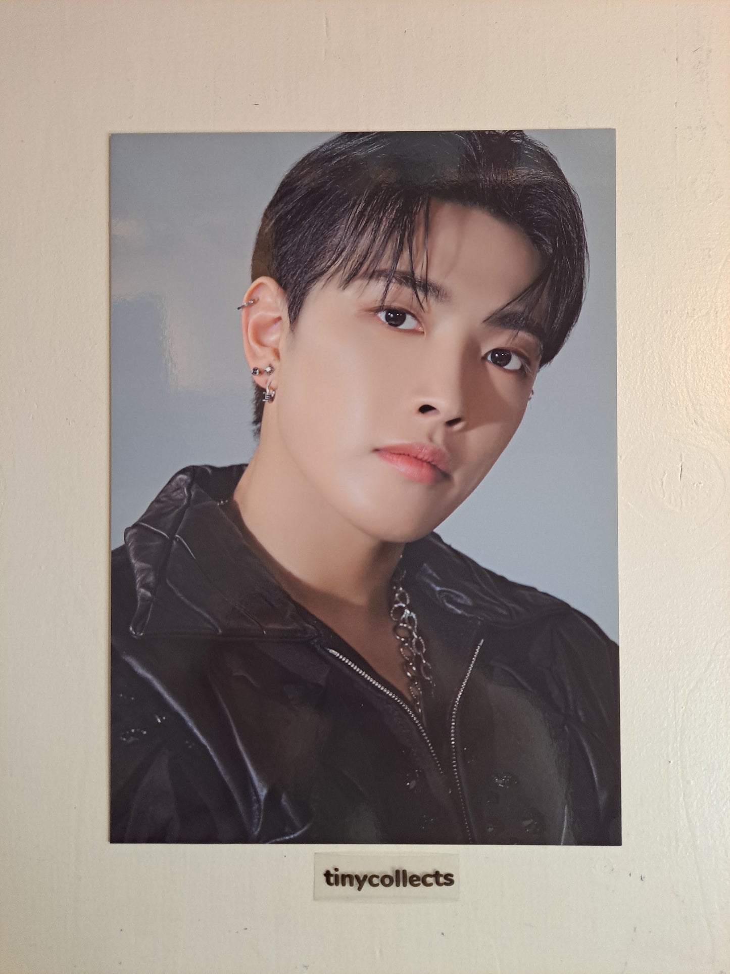 Hongjoong Poster set The Fellowship: Break the Wall Tour MD ATEEZ