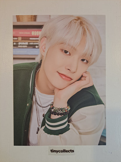 Mingi Poster set Atiny's Voyage: From A to Z MD ATEEZ