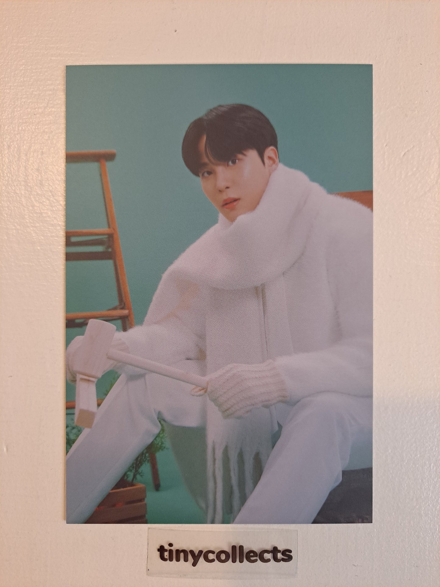 Jongho Postcard set Winter Special MD: Snowman Factory ATEEZ