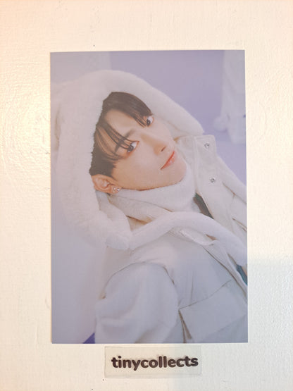 Hongjoong Postcard set Winter Special MD: Snowman Factory ATEEZ