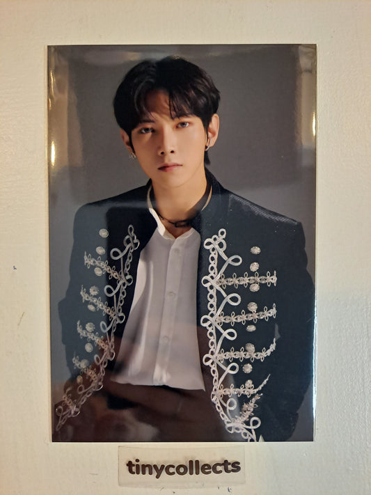 Yeosang Photo set incl. The Fellowship: Beginning of the End Tour MD ATEEZ