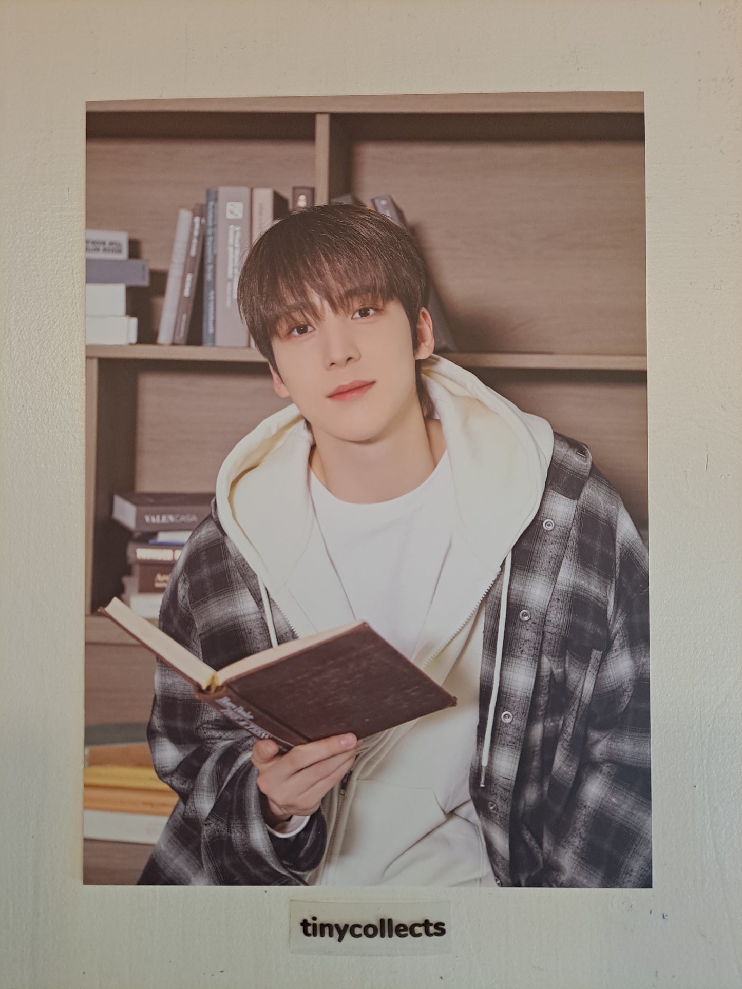 Yunho Poster set Atiny's Voyage: From A to Z MD ATEEZ