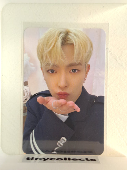 Hongjoong trading card 2 Aniteez in Illusion ATEEZ