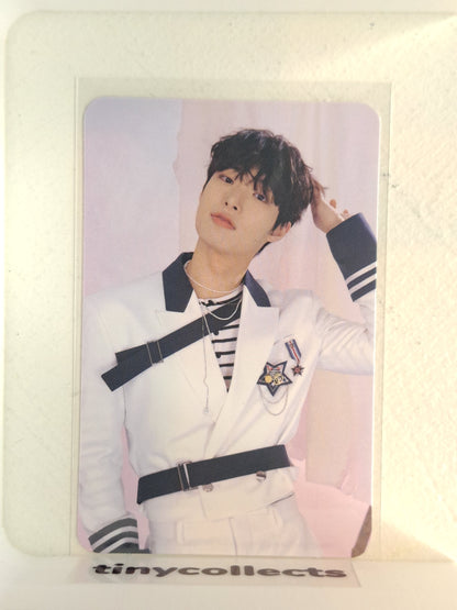 Mingi trading card 4 Aniteez in Illusion ATEEZ