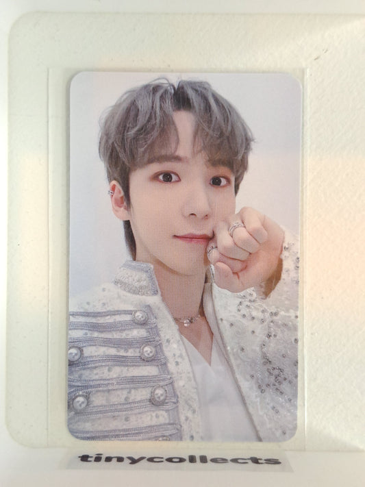 Yunho Atiny Zone Towards The Light in Seoul tour ATEEZ