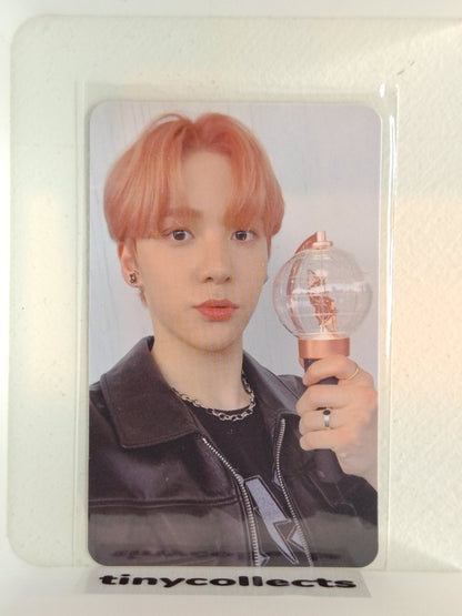 Yunho Lightstick Case incl. Official Merch ATEEZ