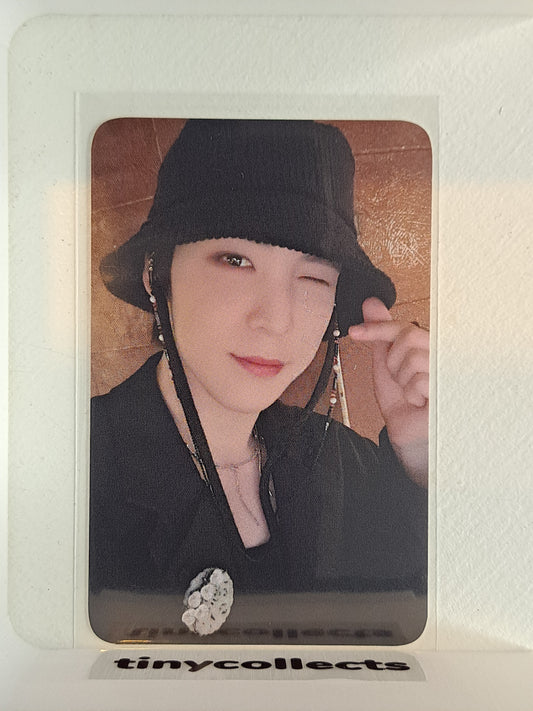 Yunho Everline pop-up Stamp Rally Outlaw ATEEZ