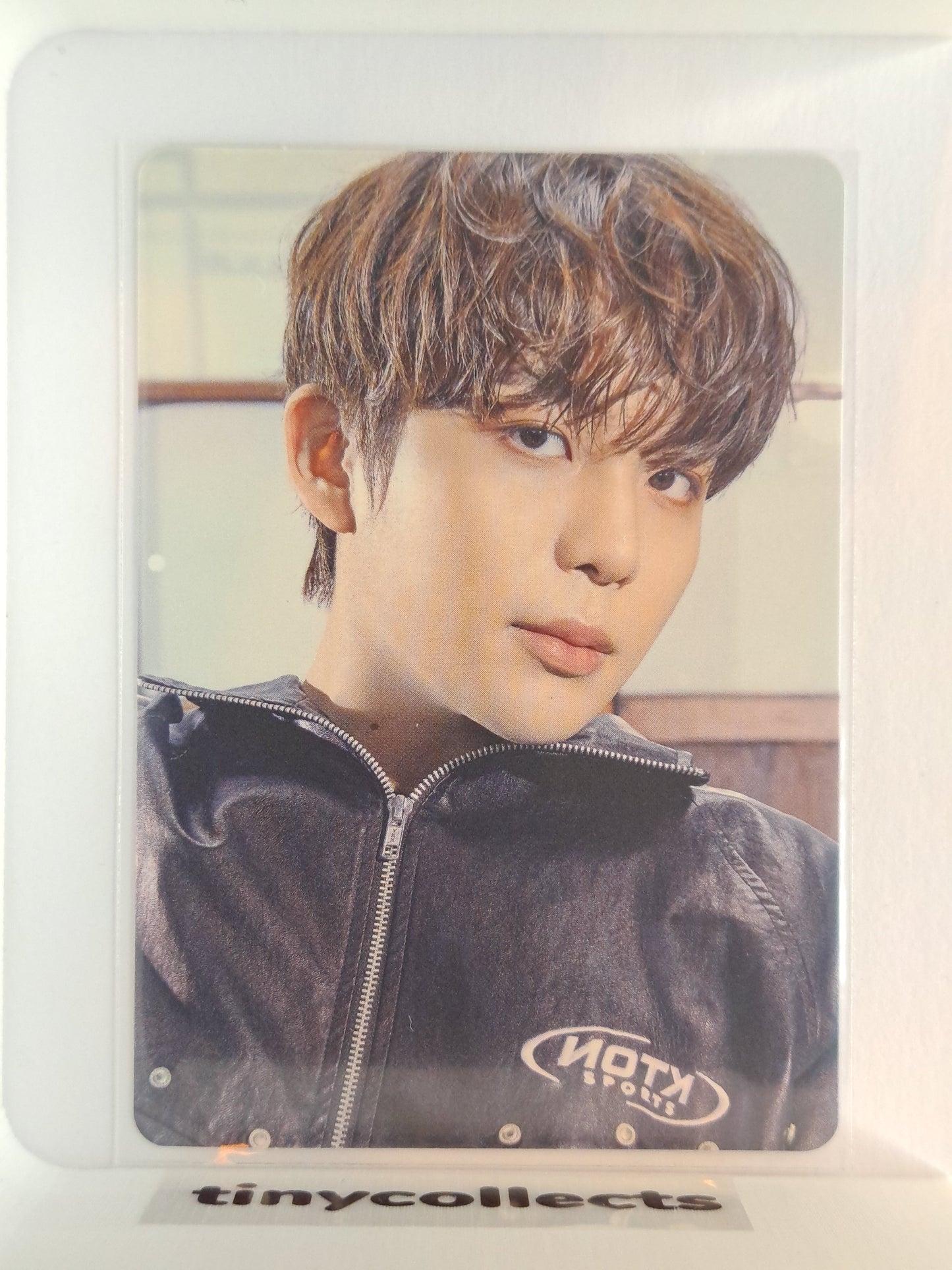 Jongho Album incl. ver. B Beyond: Zero Japanese ATEEZ