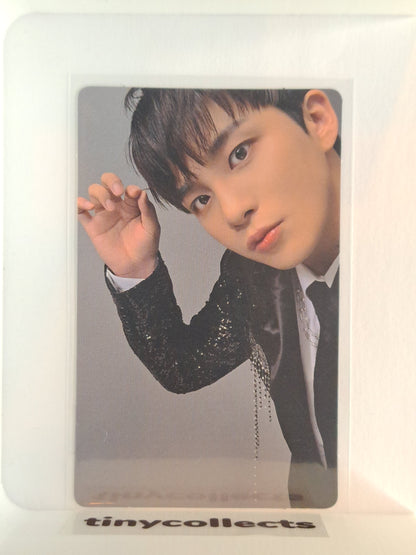 Jongho Album incl. ver. Solo A The World Ep. Paradigm Japanese ATEEZ