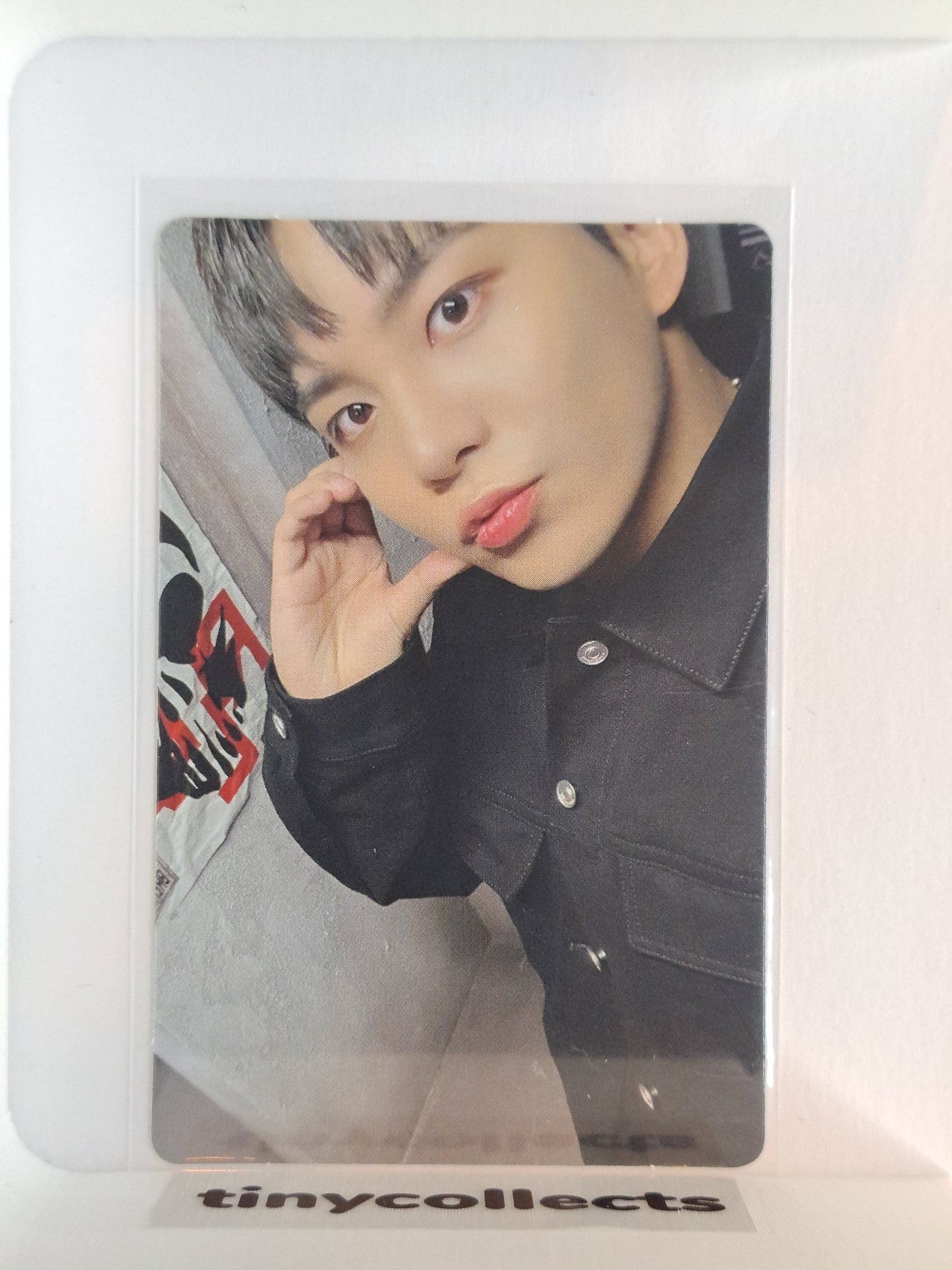 Jongho Album incl. A ver. Limited The World Ep.1: Movement