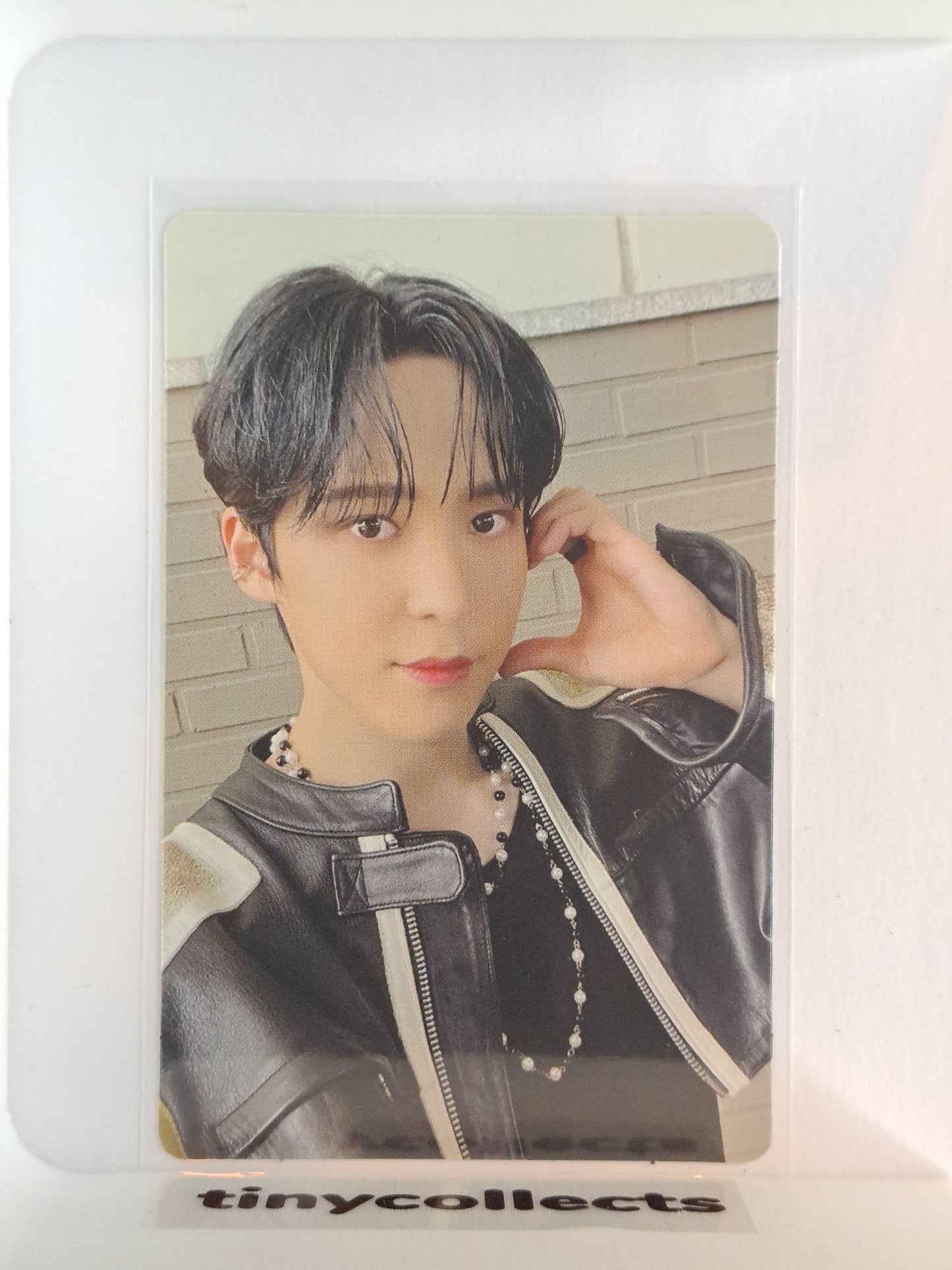 Yunho Album incl. D ver. Limited The World Ep.1: Movement