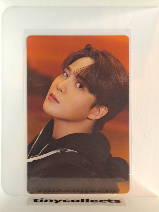 Jongho Album incl. A ver. Z The World Ep.Fin: Will