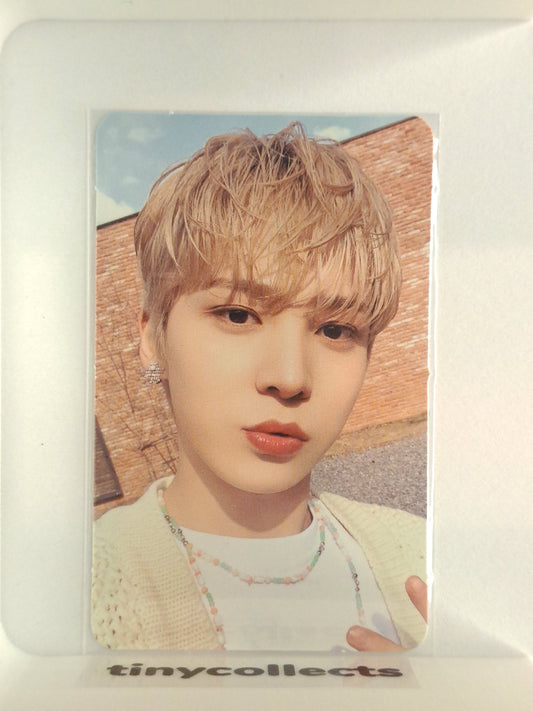Yunho Ode To Youth incl. First Photobook ATEEZ