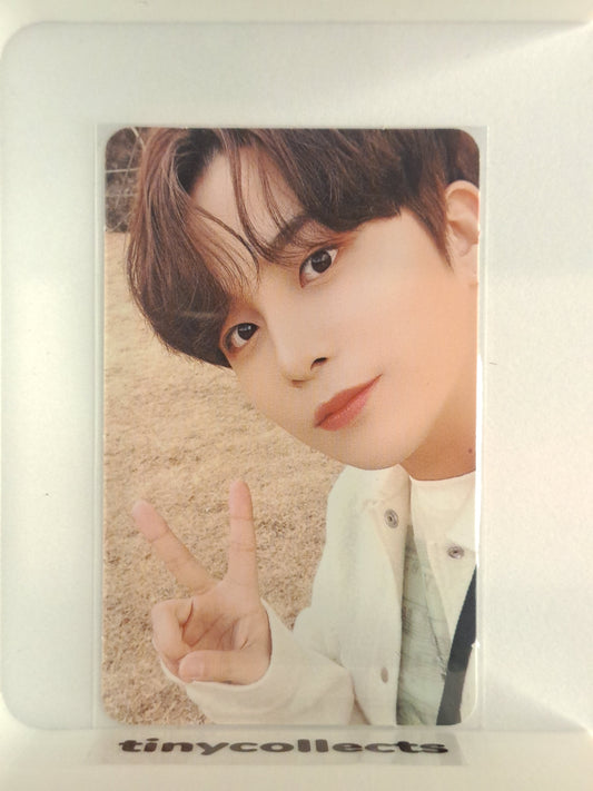 Jongho Ode To Youth incl. First Photobook ATEEZ